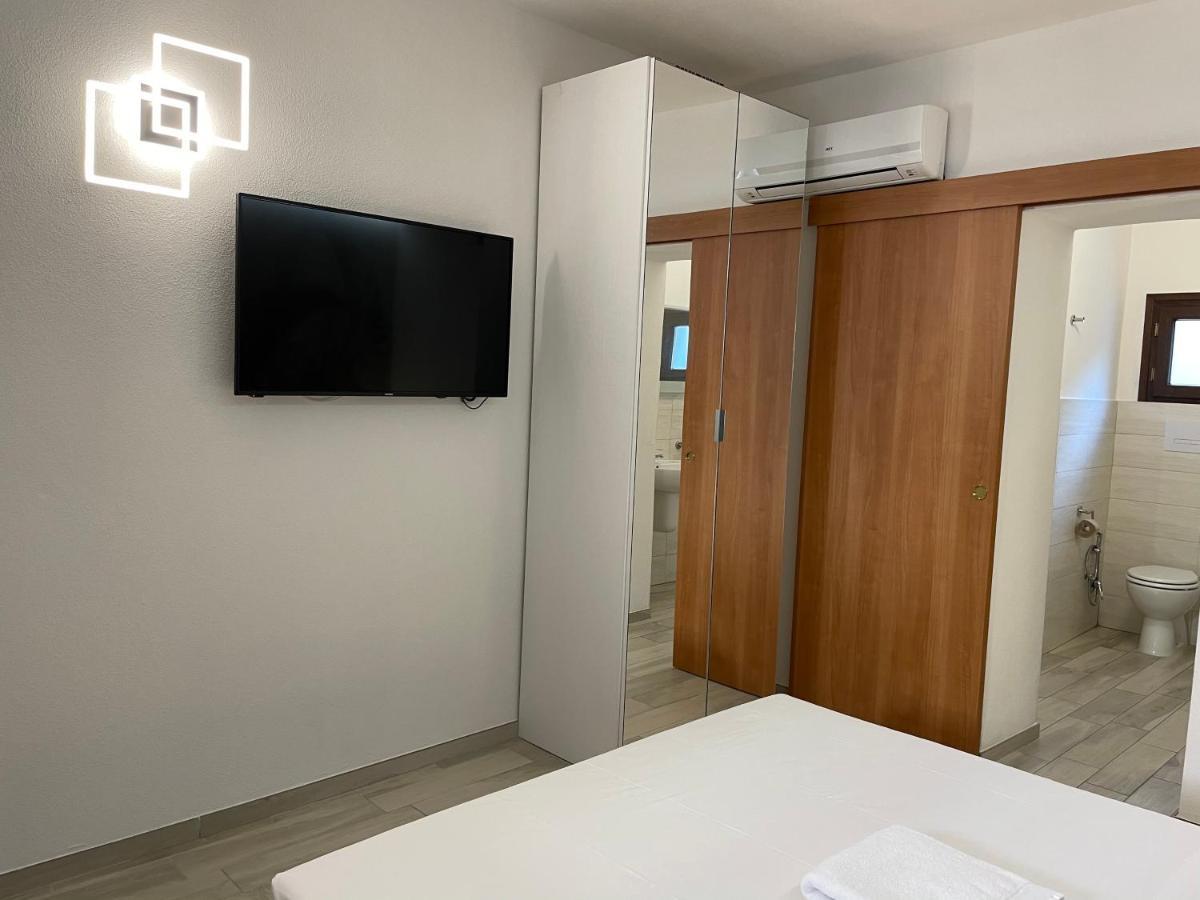 Hotel Barrile'S Olbia Zewnętrze zdjęcie