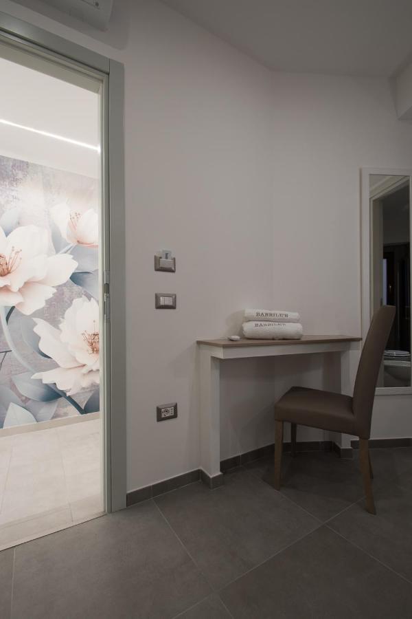 Hotel Barrile'S Olbia Zewnętrze zdjęcie